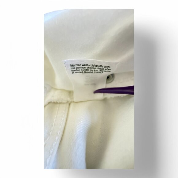 a.n.a. Petite WHITE JEANS Size 28/6Petite Skinny Ankle Stretch Denim Mid-Rise - Picture 11 of 11